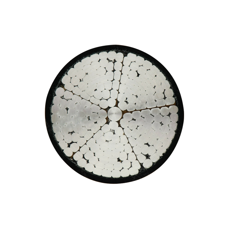 كابل طاقة معزول بـ XLPE للجهد المقدر 3.6/6 كيلو فولت -26/35 كيلو فولت